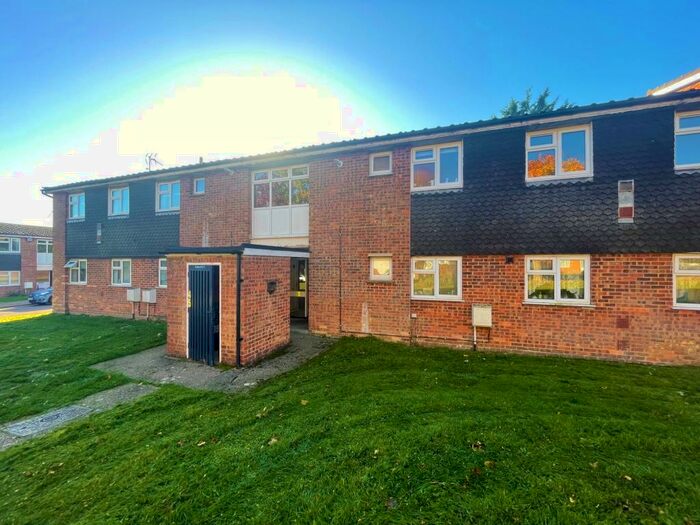 2 Bedroom Apartment To Rent In Gauldie Way, Standon, Ware, SG11
