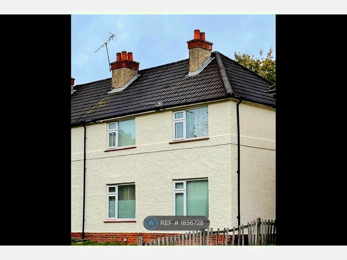 4 Bedroom Semi-Detached House To Rent In Burgess Road, Southampton, SO16