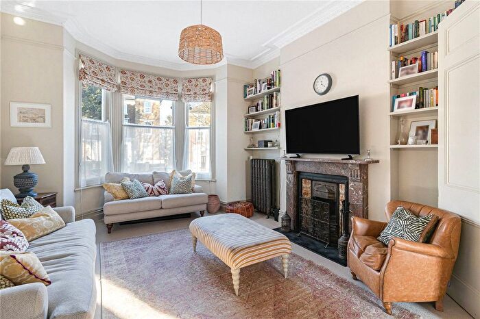 6 Bedroom Semi Detached House To Rent In Mount Avenue, London, W5