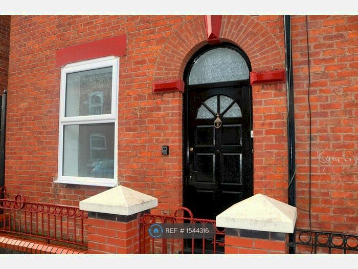 2 Bedroom Terraced House To Rent In Adrian Street, Manchester, M40