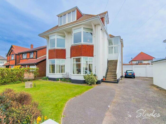 3 Bedroom Flat To Rent In Warren Edge Road, Southbourne, Bournemouth, BH6