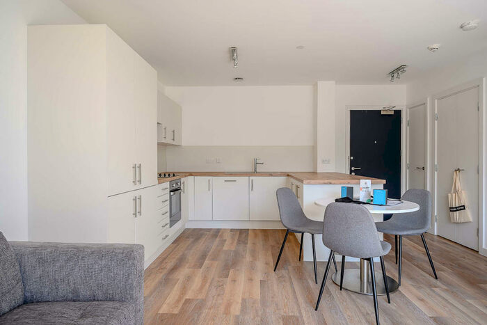 2 Bedroom Flat To Rent In The Wullcomb, Highcross Street, , Furnished, LE1