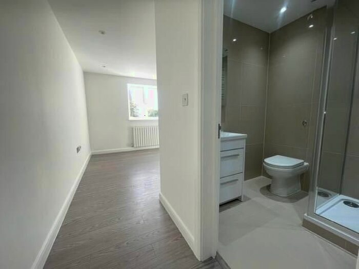 2 Bedroom Flat To Rent In Widford Road, Chelmsford, CM2