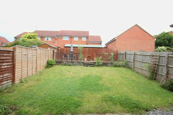 3 Bedroom Detached House To Rent In Walkers Way, Wootton, Northampton, NN4