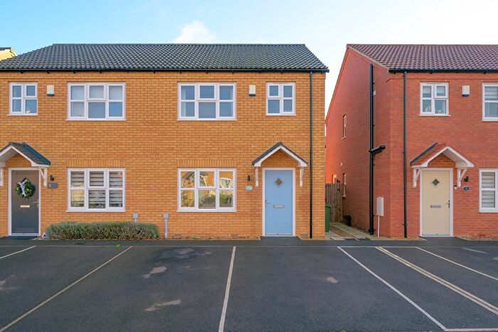 3 Bedroom Semi-Detached House For Sale In Thomas Aveling Close, Elm, Wisbech, Cambridgeshire, PE14