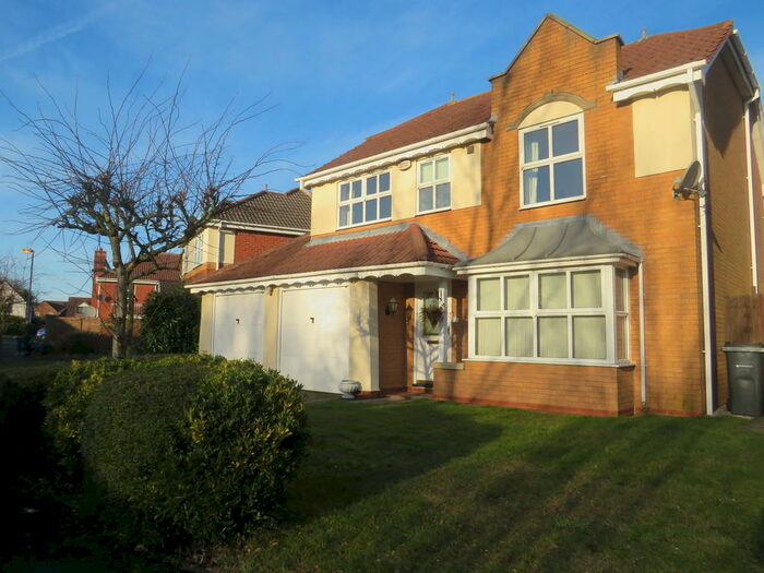 4 Bedroom Detached House To Rent In Bishops Meadow, Sutton Coldfield, B75