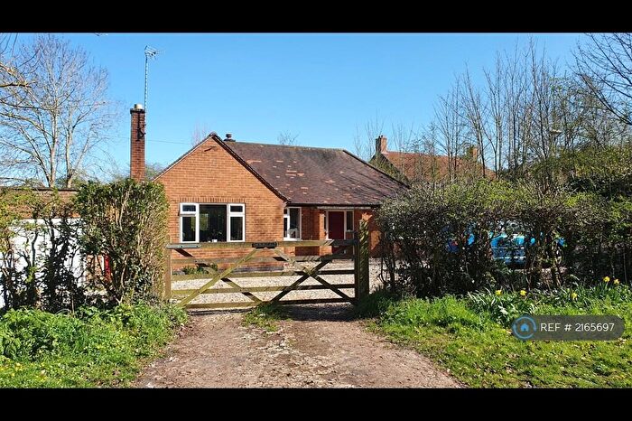 4 Bedroom Bungalow To Rent In Fiskerton Road, Southwell, NG25