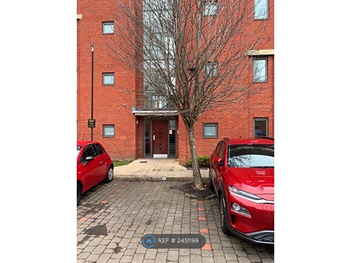 2 Bedroom Flat To Rent In Wolverhampton, Wolverhampton, WV1