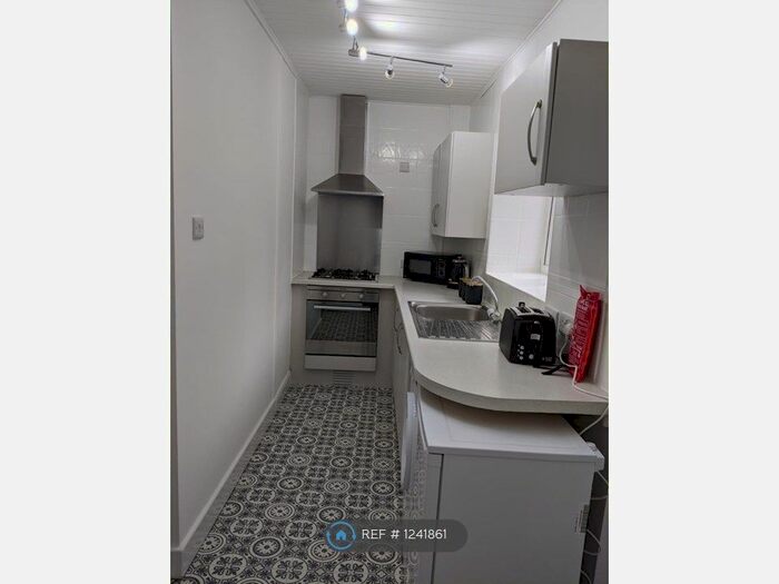 2 Bedroom Terraced House To Rent In Church Lane, Huddersfield HD5