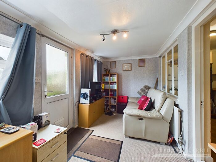 3 Bedroom Terraced House For Sale In Whitestone Road, Frome, BA11