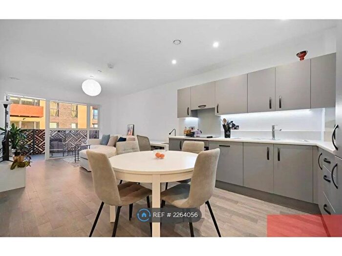 1 Bedroom Flat To Rent In Hampden Apartments, London, W3