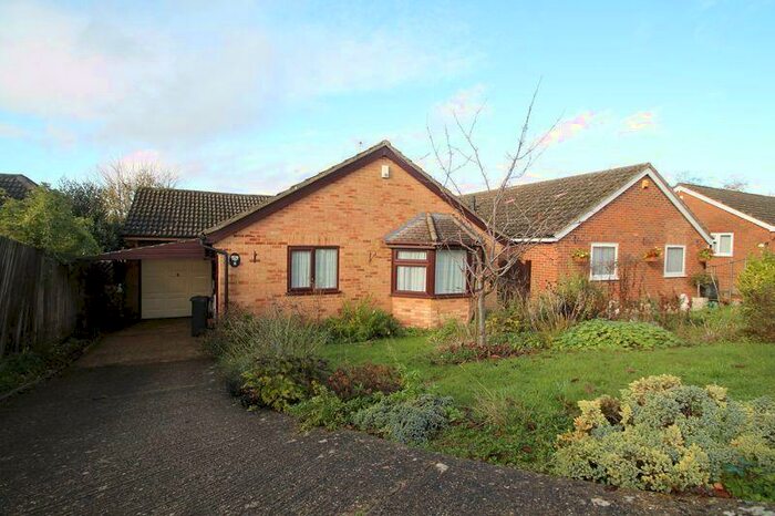 2 Bedroom Bungalow To Rent In Lorraine Close, High Wycombe, HP13