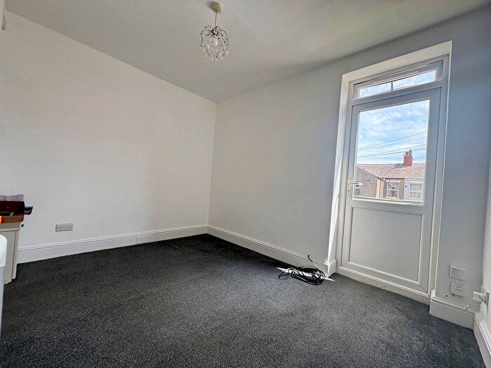 1 Bedroom Flat To Rent In Lytham Road, Blackpool, FY4