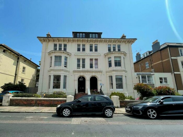 2 Bedroom Flat To Rent In Albany Villas, Hove, East Sussex, BN3