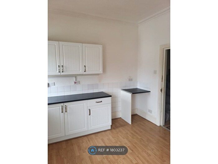 1 Bedroom Flat To Rent In Chester Road, Sutton Coldfield, B73