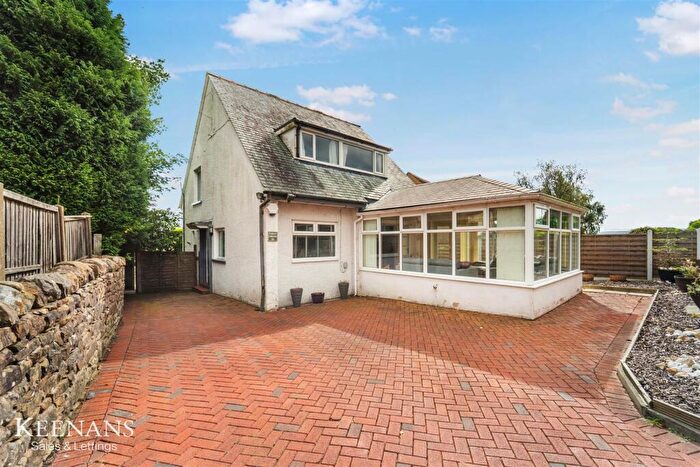 3 Bedroom Detached House For Sale In Wheatley Lane Road, Fence, Burnley, BB12