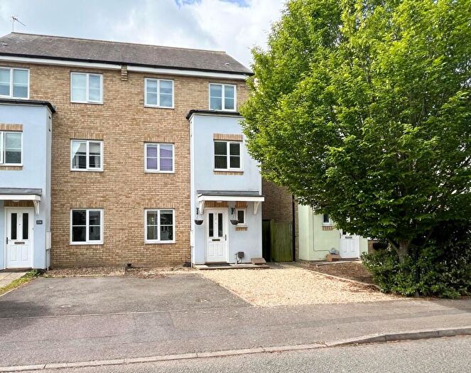 3 Bedroom Town House For Sale In Wellbrook Way, Girton, Cambridge, CB3