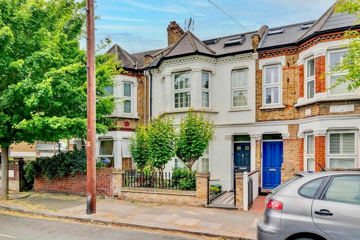 1 Bedroom Flat To Rent In Rothschild Road, Chiswick Park, W4