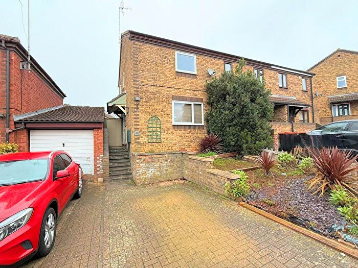 2 Bedroom End Of Terrace House For Sale In Goodwood, Great Holm, Milton Keynes, MK8
