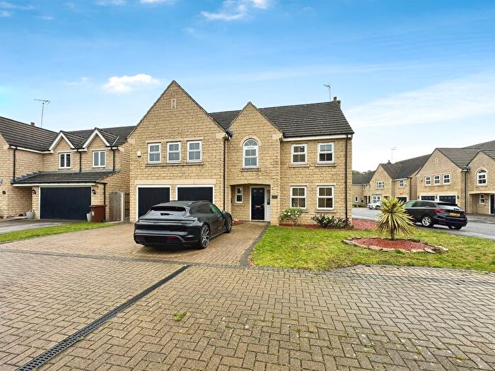 6 Bedroom Detached House For Sale In Barn Owl Close, Church Warsop, Mansfield, NG20