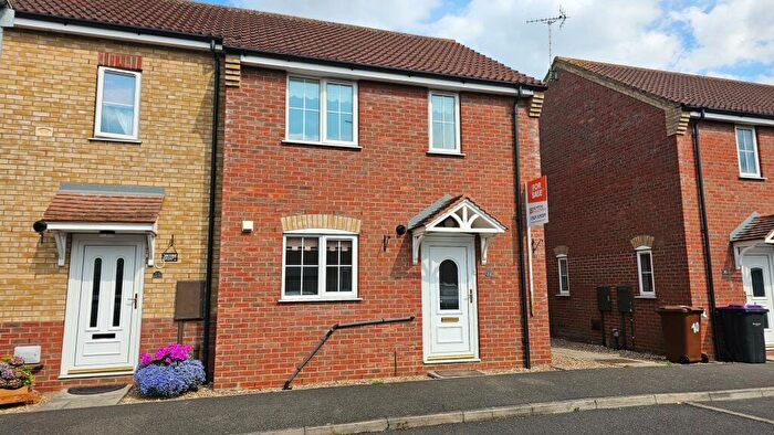 2 Bedroom Terraced House For Sale In Bramling Way, Sleaford, NG34
