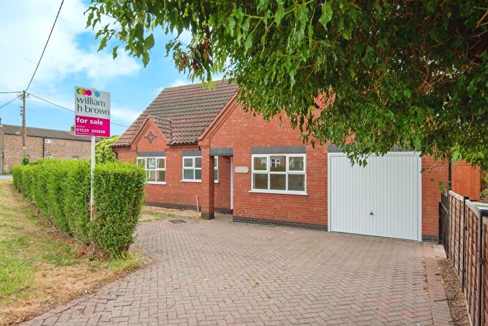 3 Bedroom Detached House For Sale In West Street, Billinghay, Lincoln, LN4