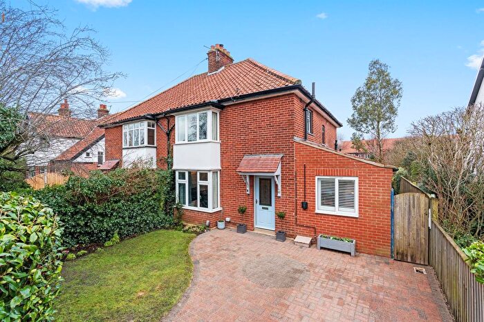 3 Bedroom Semi Detached House For Sale In Cecil Road, Norwich, NR1