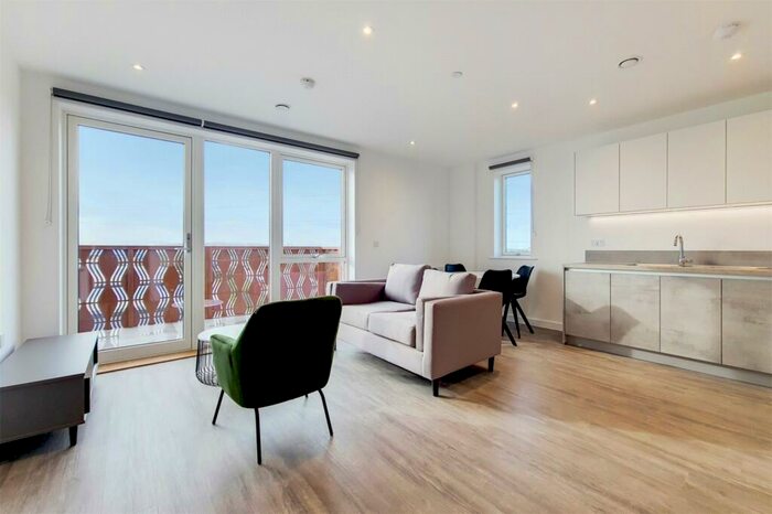 1 Bedroom Apartment To Rent In Fresh Wharf Road, Barking, Essex, IG11