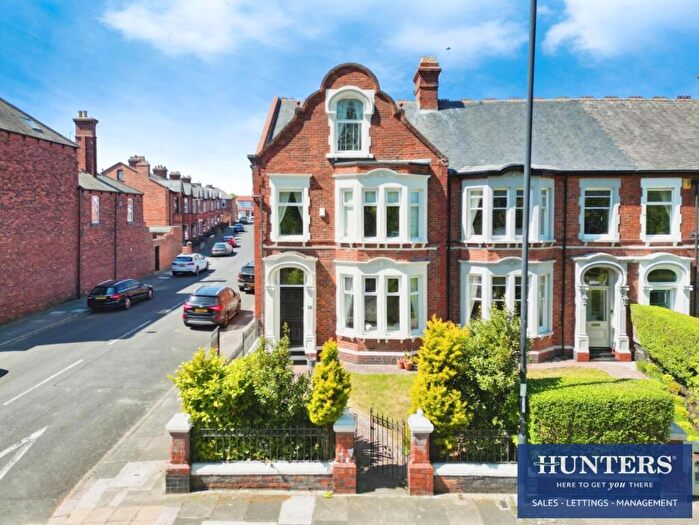 5 Bedroom End Of Terrace House For Sale In Roker Park Road, Roker, Sunderland, SR6