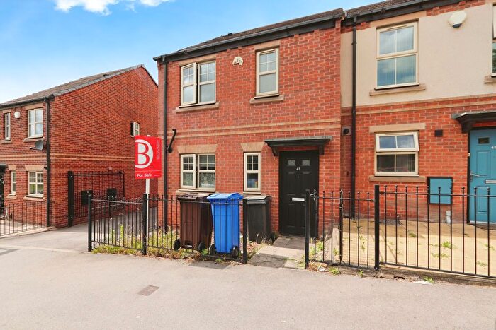 3 Bedroom End Of Terrace House For Sale In Eleanor Street, Sheffield, South Yorkshire, S9