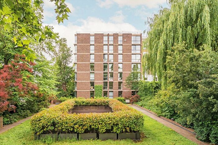 2 Bedroom Flat To Rent In Bartok House, Holland Park, W11