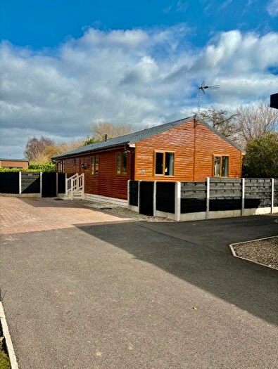 2 Bedroom Lodge For Sale In Sheriff Hutton Road, Strensall, York, YO32