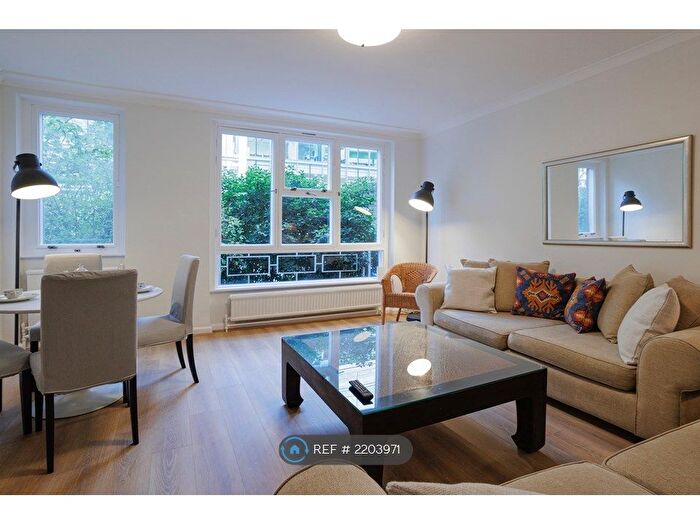 2 Bedroom Flat To Rent In Belgravia Court, London, SW1W