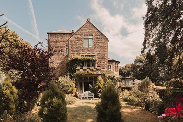 4 Bedroom House For Sale In Gads Hill, Trimmingham Road, Halifax, Calderdale, HX2