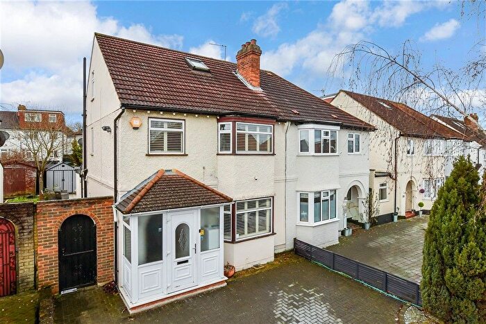 4 Bedroom Semi Detached House For Sale In Poplar Road, Sutton, Surrey, SM3