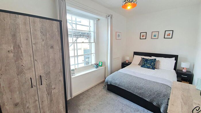 2 Bedroom Flat To Rent In Gloucester Street, Bristol, BS8