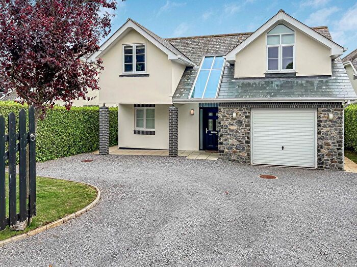 4 Bedroom Detached House For Sale In Higher Warborough Road, Galmpton, Brixham, Devon, TQ5