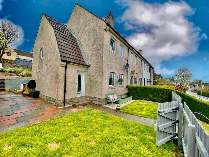 Houses for sale in Lochwinnoch, PA12, Renfrewshire