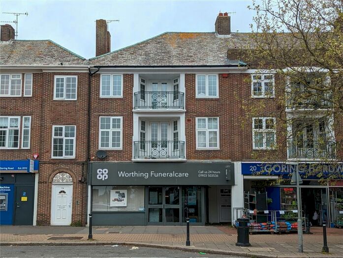 2 Bedroom Apartment To Rent In Worthing, West Sussex, BN12