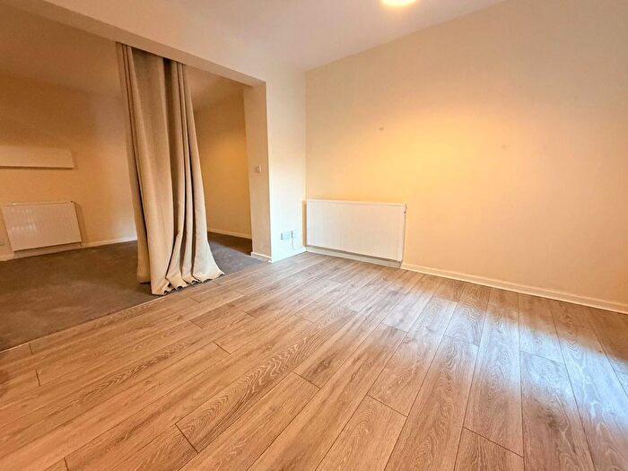 1 Bedroom Flat To Rent In Park Place, Merthyr Tydfil, CF47