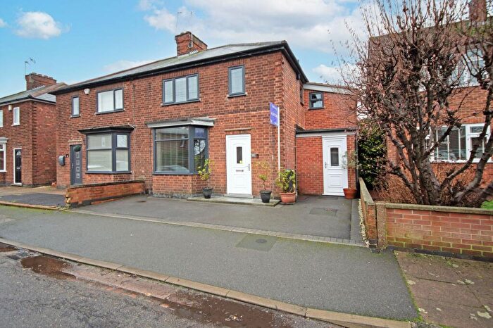 3 Bedroom Semi Detached House For Sale In Carlton Road, Long Eaton, NG10