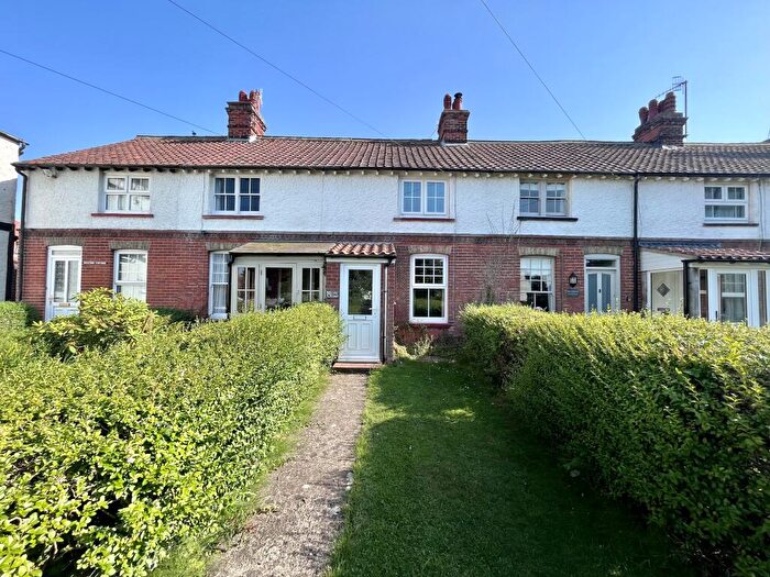 2 Bedroom Cottage To Rent In The Hurn, West Runton, NR27