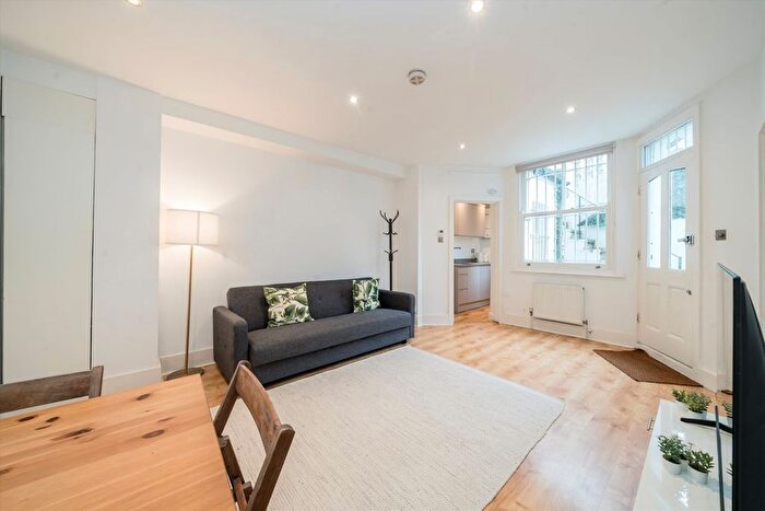 1 Bedroom Flat To Rent In Elsham Terrace, Holland Park, W14