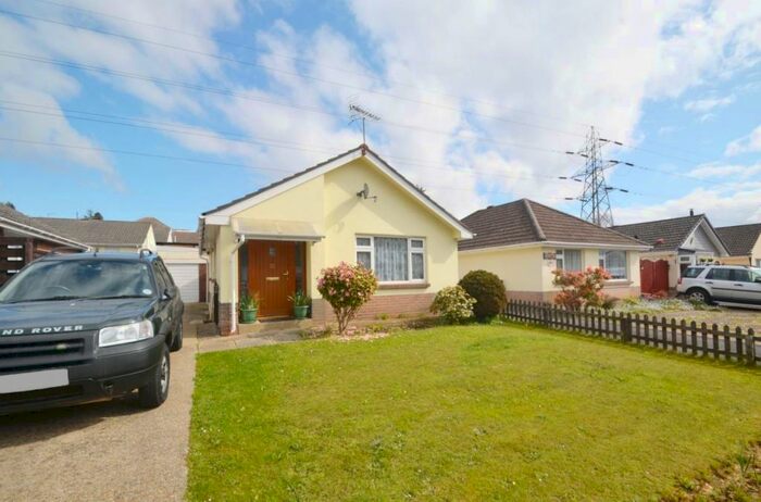 2 Bedroom Bungalow To Rent In Poole, BH12