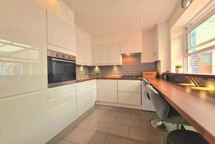 2 Bedroom Property To Rent In Castleton Road, London, SE9