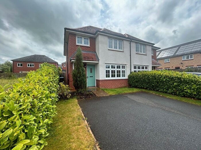 3 Bedroom Semi-Detached House To Rent In Alanbrooke Road, Saighton, Chester, CH3