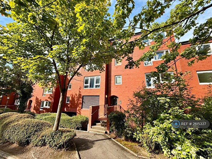 2 Bedroom Flat To Rent In Buccleuch Street, Glasgow, G3