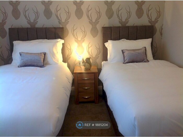 2 Bedroom Flat To Rent In Falkus Court, Poulton-Le-Fylde, FY6