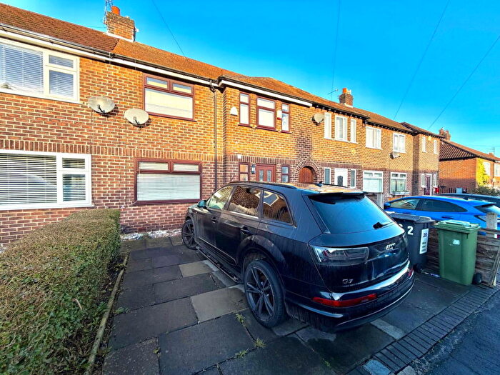 3 Bedroom Terraced House For Sale In West Park Avenue, Denton, Manchester, M34