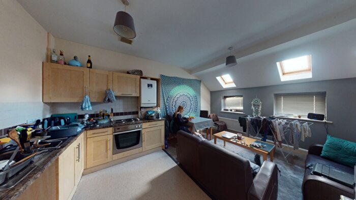 2 Bedroom Flat To Rent In Flat The Yard, NG7